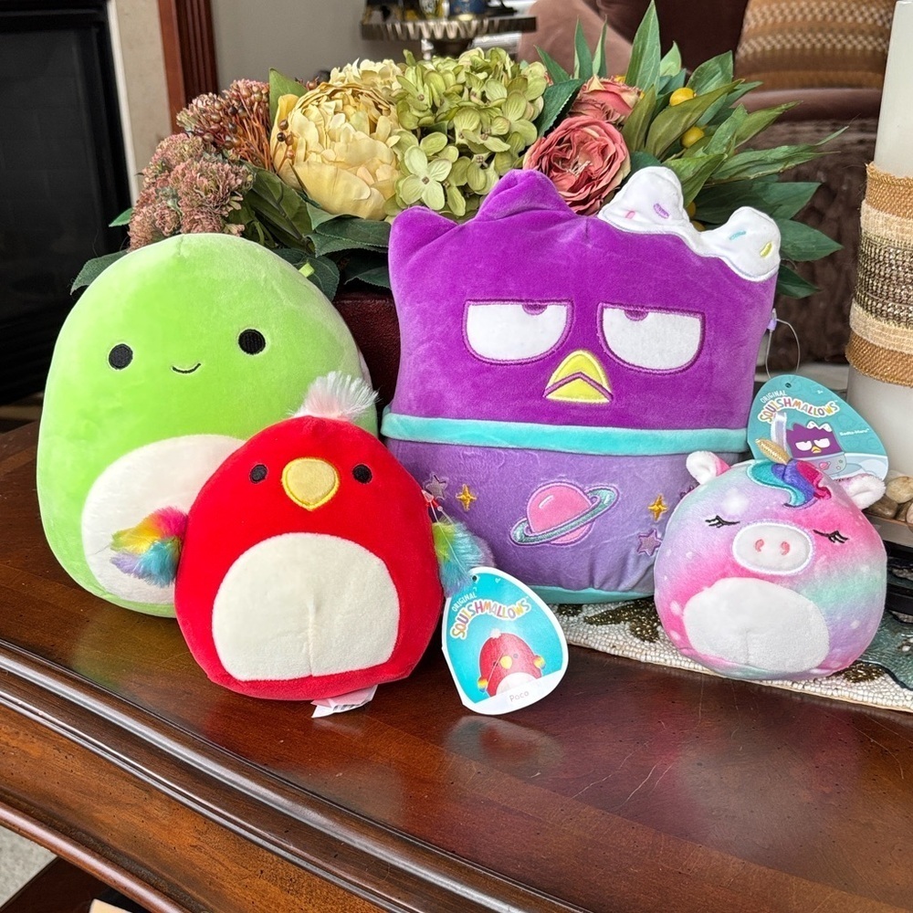 Squishmallows Bundle Hello Kitty Badtz-Maru Henry Turtle Paco Parrot Unicorn Toy